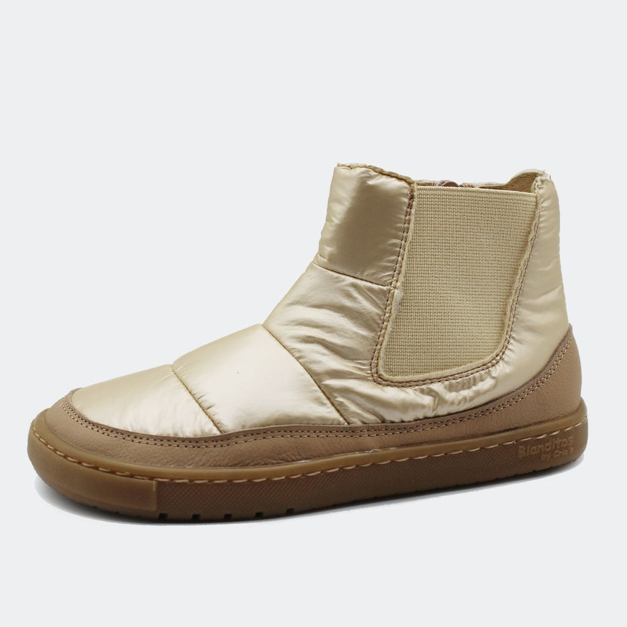 Blanditos Manila Arena