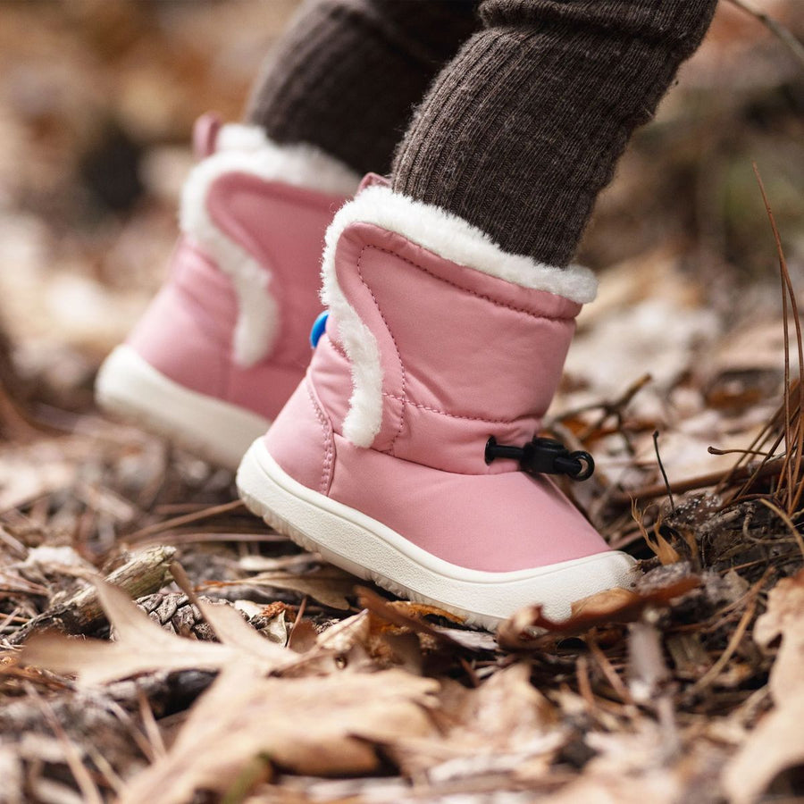 Jan and Jul Stay-Put Trail Dusty Pink