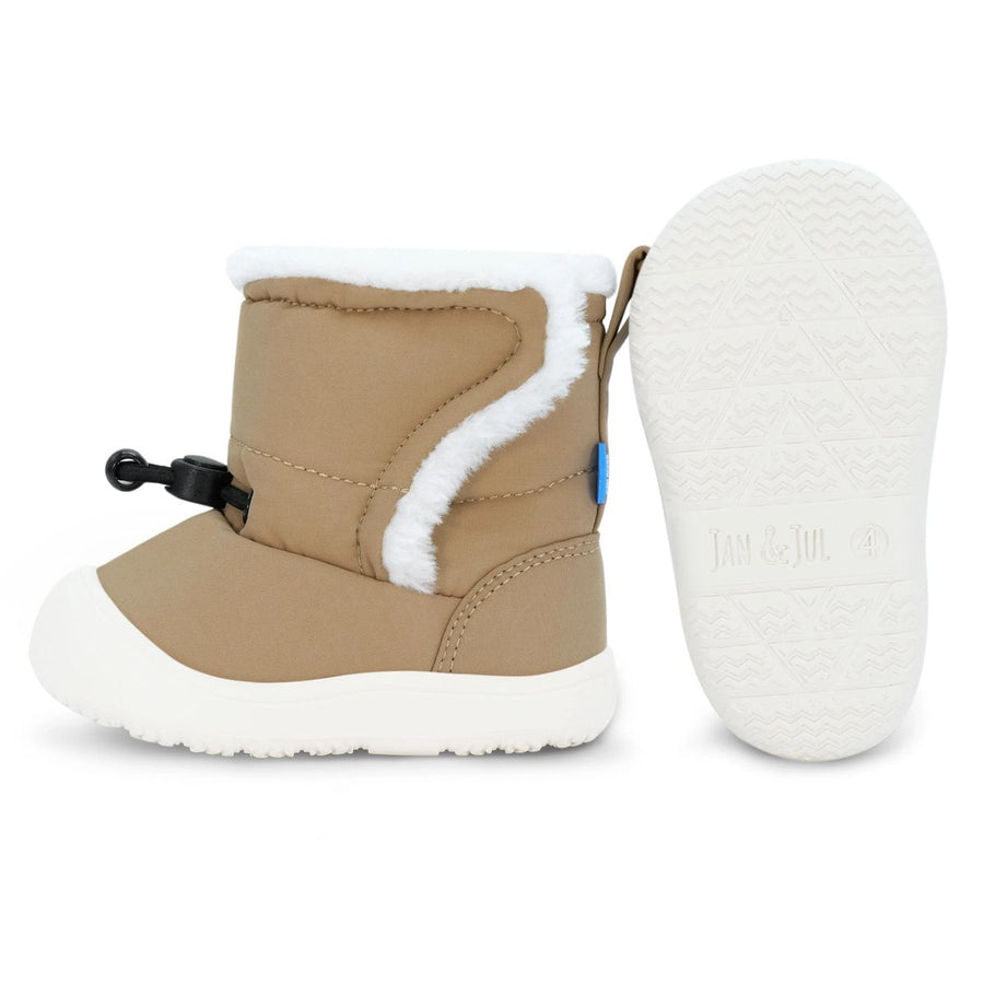 Jan and Jul Stay-Put Trail Soft Brown