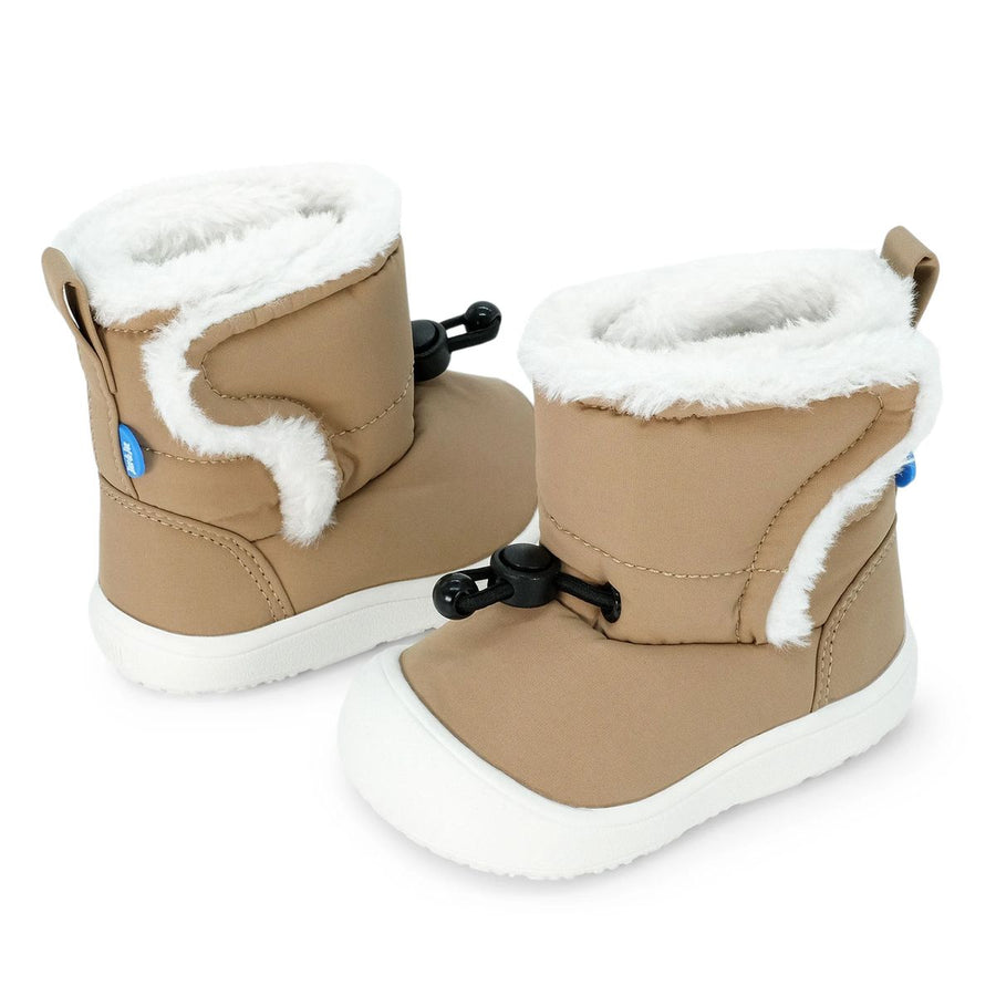 Jan and Jul Stay-Put Trail Soft Brown