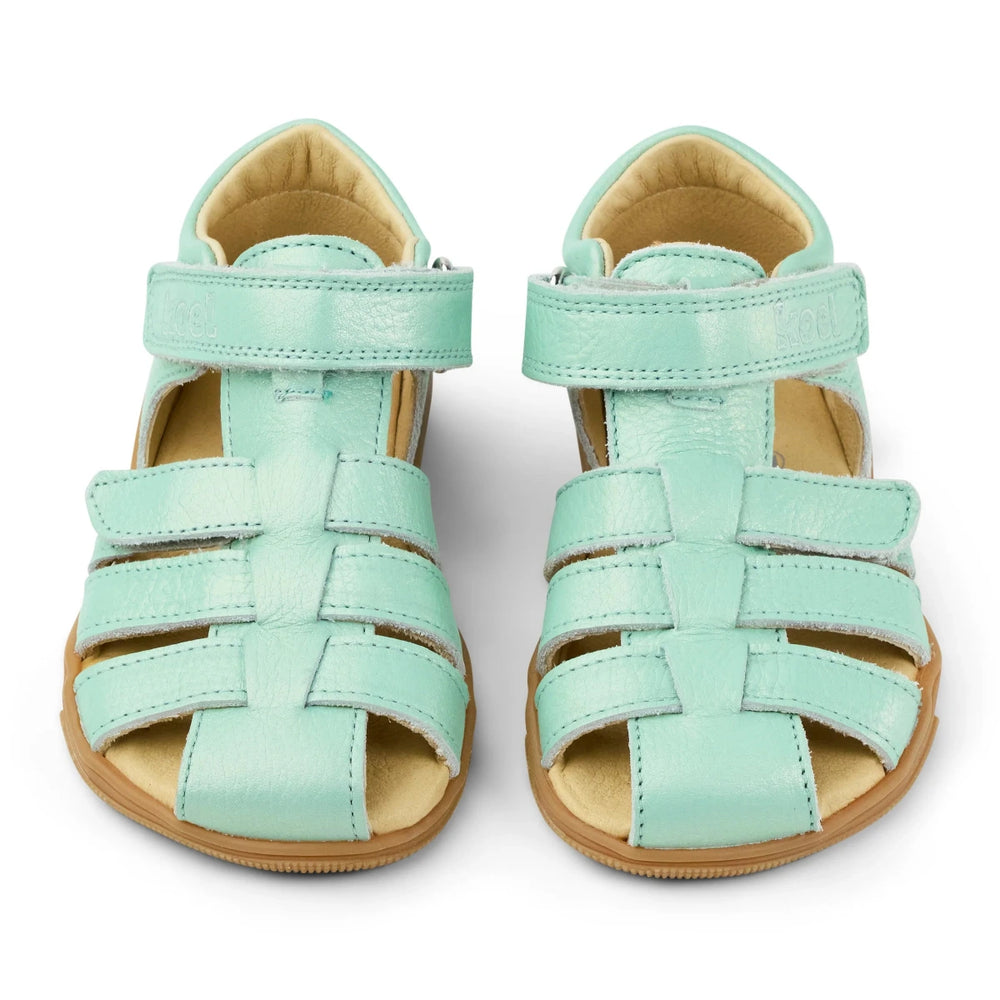 Koel Sandalias Ola Metallic Mint