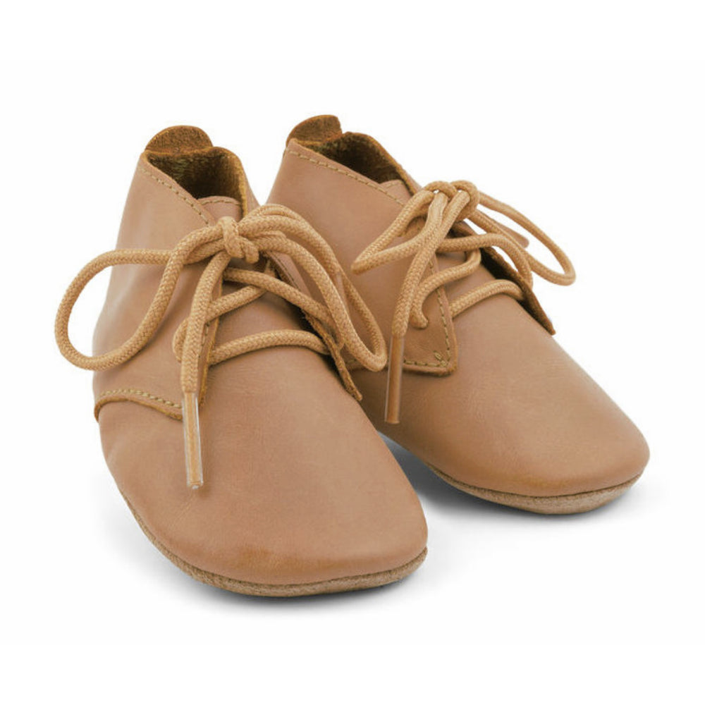 Bobux Primeros pasos cordones caramelo
