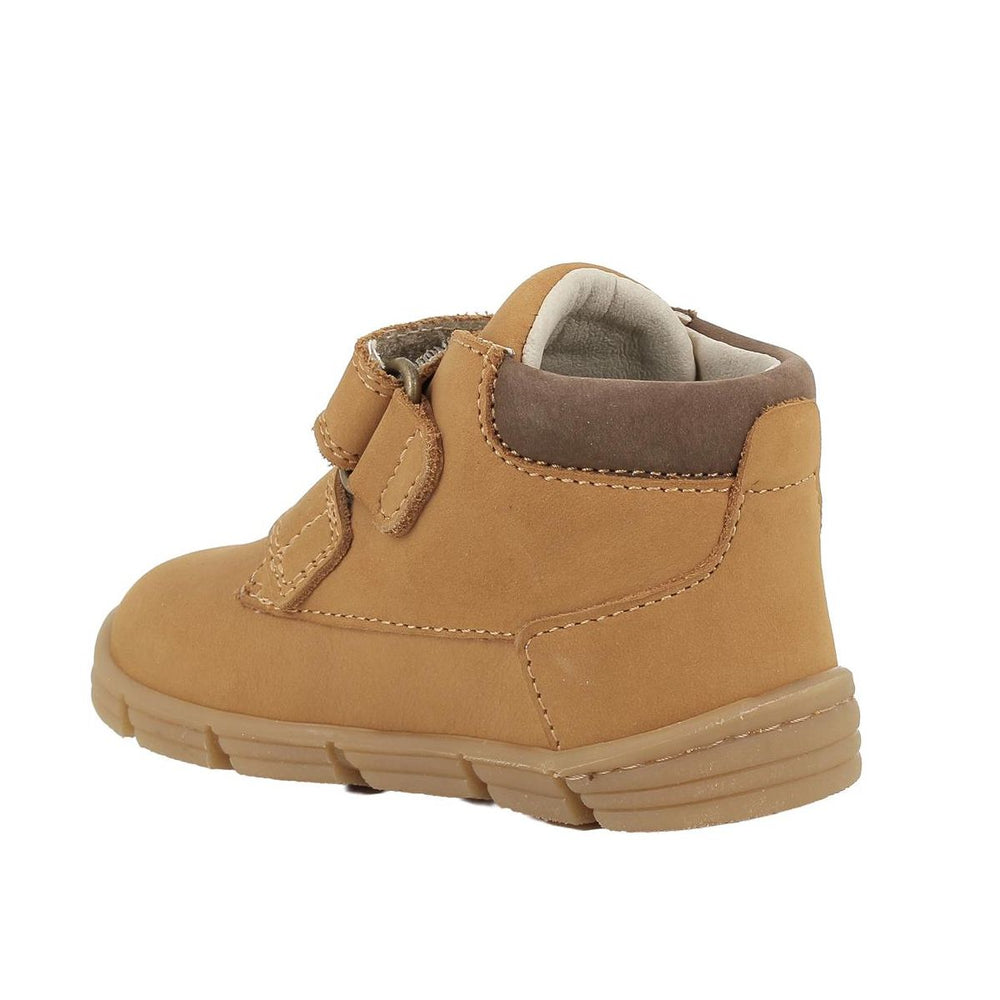 Primigi Barefoot Decon con velcro camel