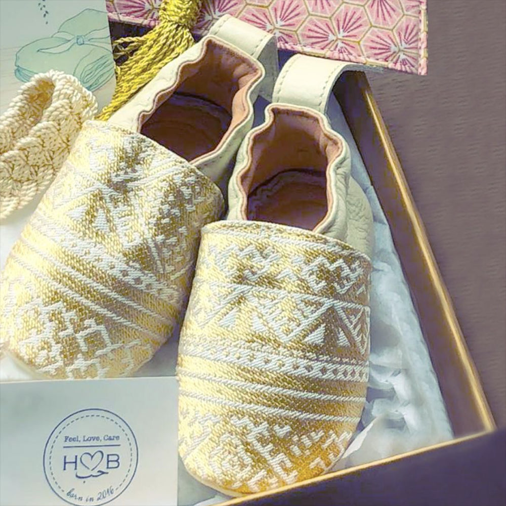 Hob Athar Noor Oro Blanco Maldivas