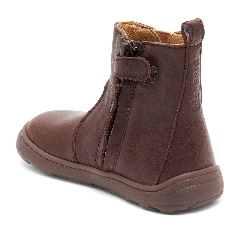Bisgaard Barefoot Runa marrón oscuro