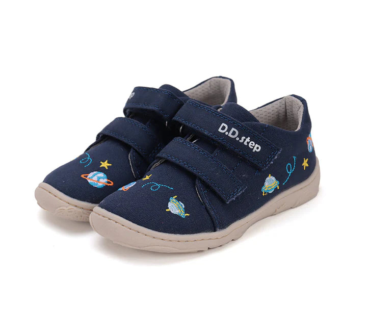 D.D.Step Pria Royal Blue