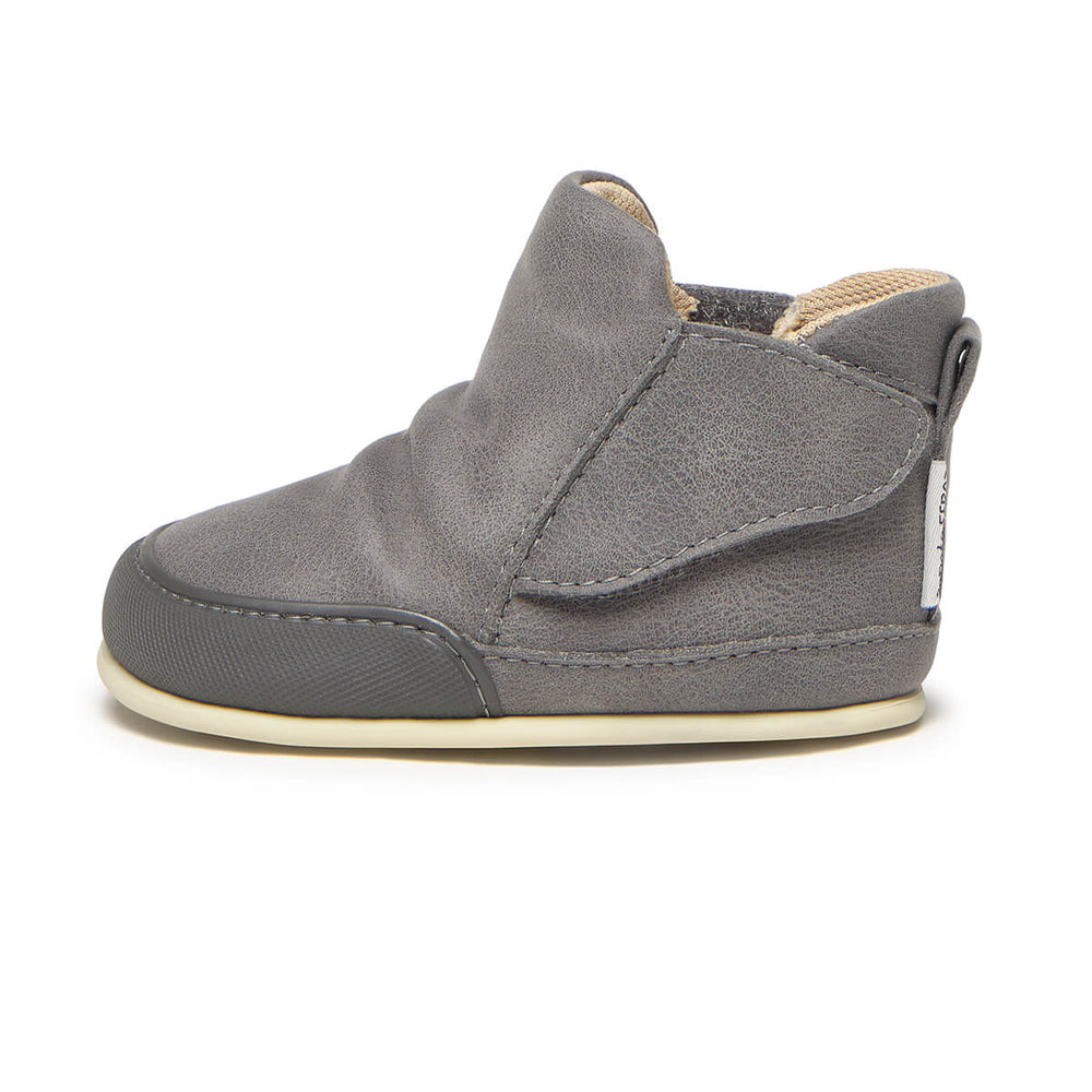 Zapato Feroz Féroces Chelva Gris Crack