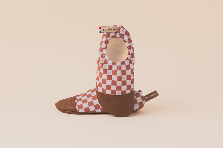 Les Pas Petits Damiers