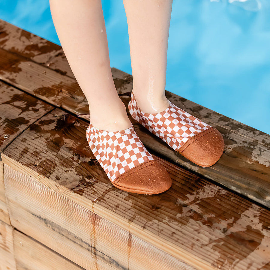 Les Pas Petits Damiers