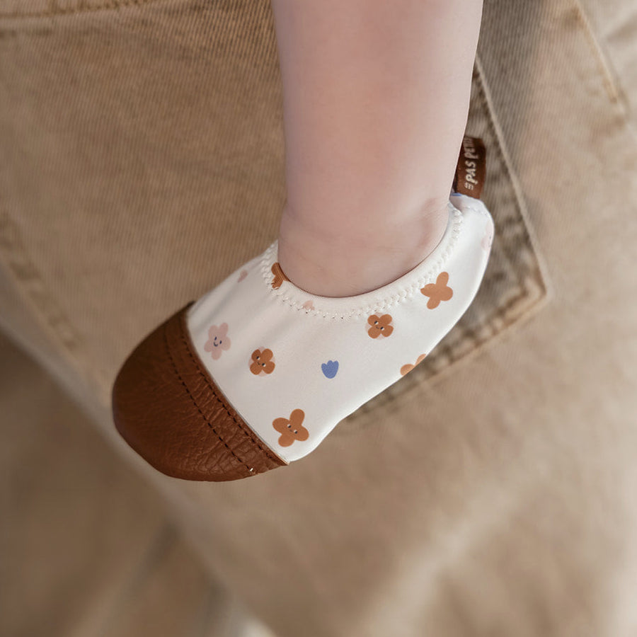 Les Pas Petits Fleurs