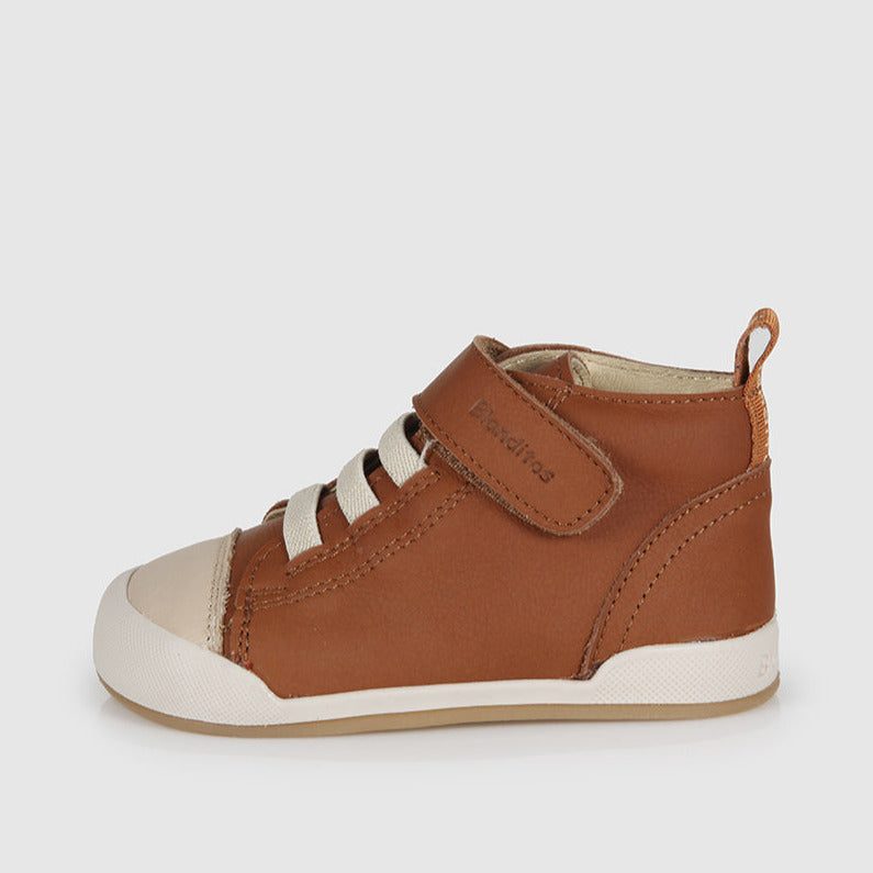 Blanditos Boston Cuero