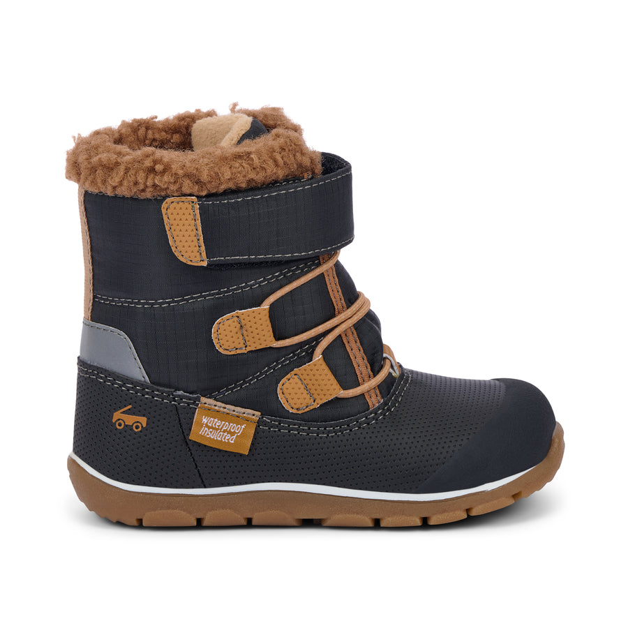 See Kai Run Gilman WP Raven Black