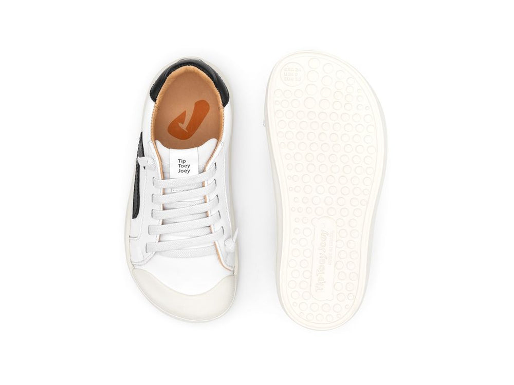 Tip Toey Joey Kidos Ground White Black