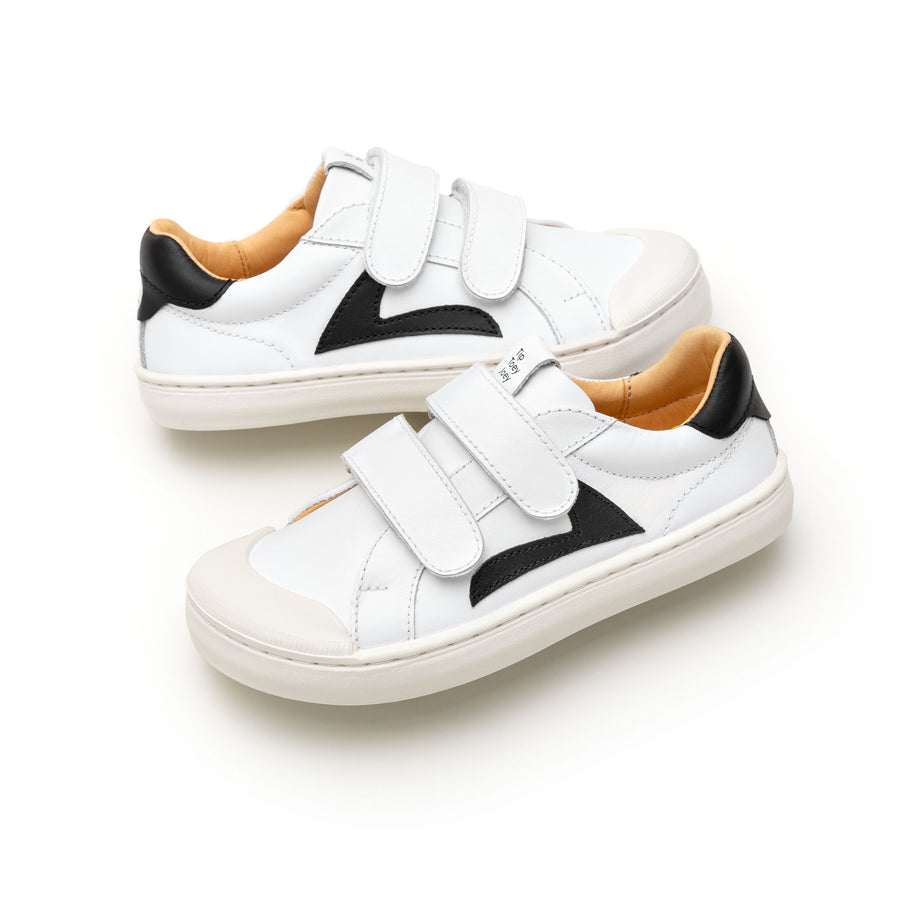 Tip Toey Joey Kidos Hopper White Black