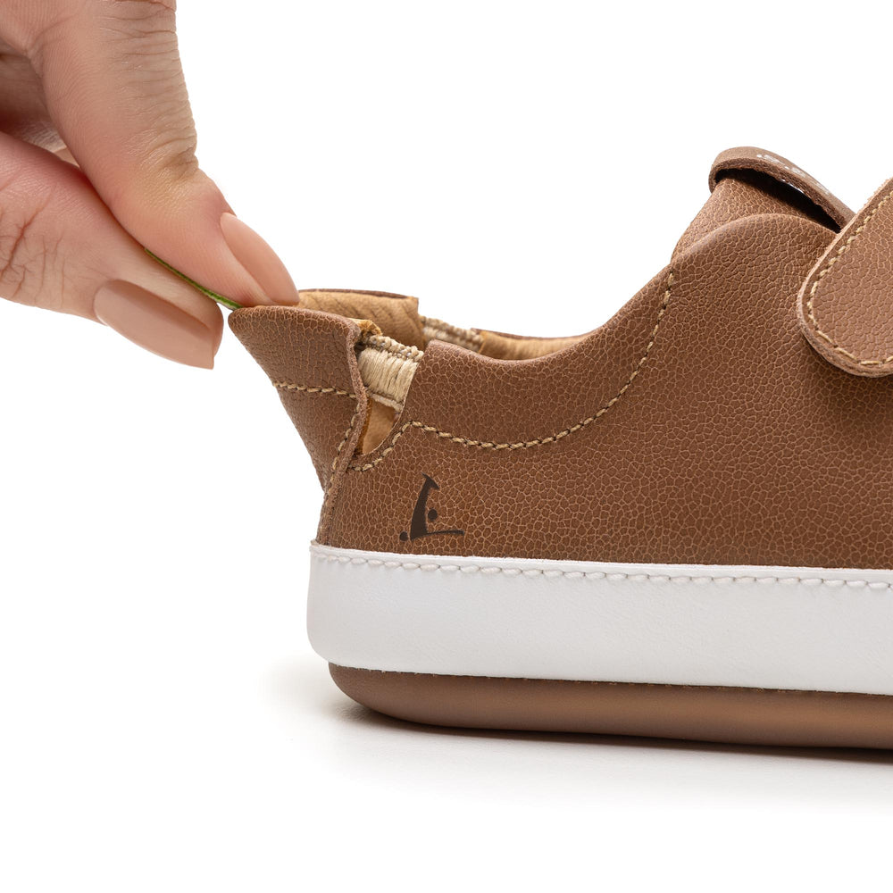 Tip Toey Joey Primeiros Bossy Whisky White