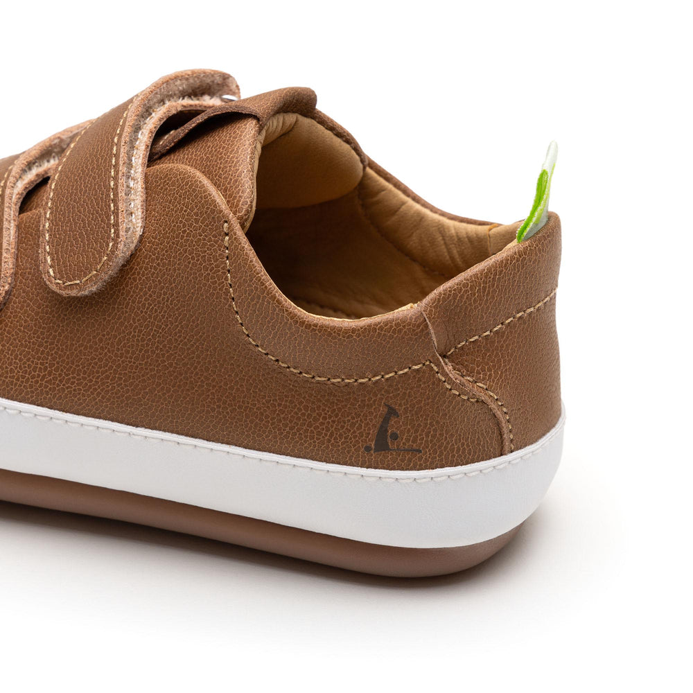 Tip Toey Joey Primeiros Bossy Whisky White