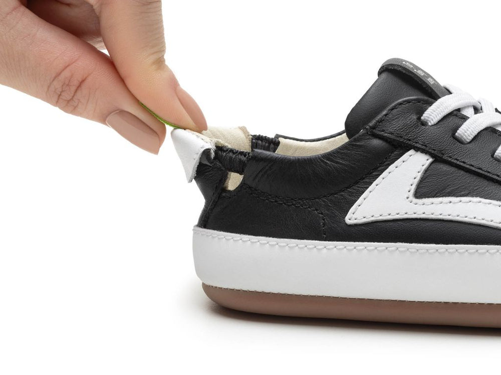 Tip Toey Joey Primeiros Ground Black White
