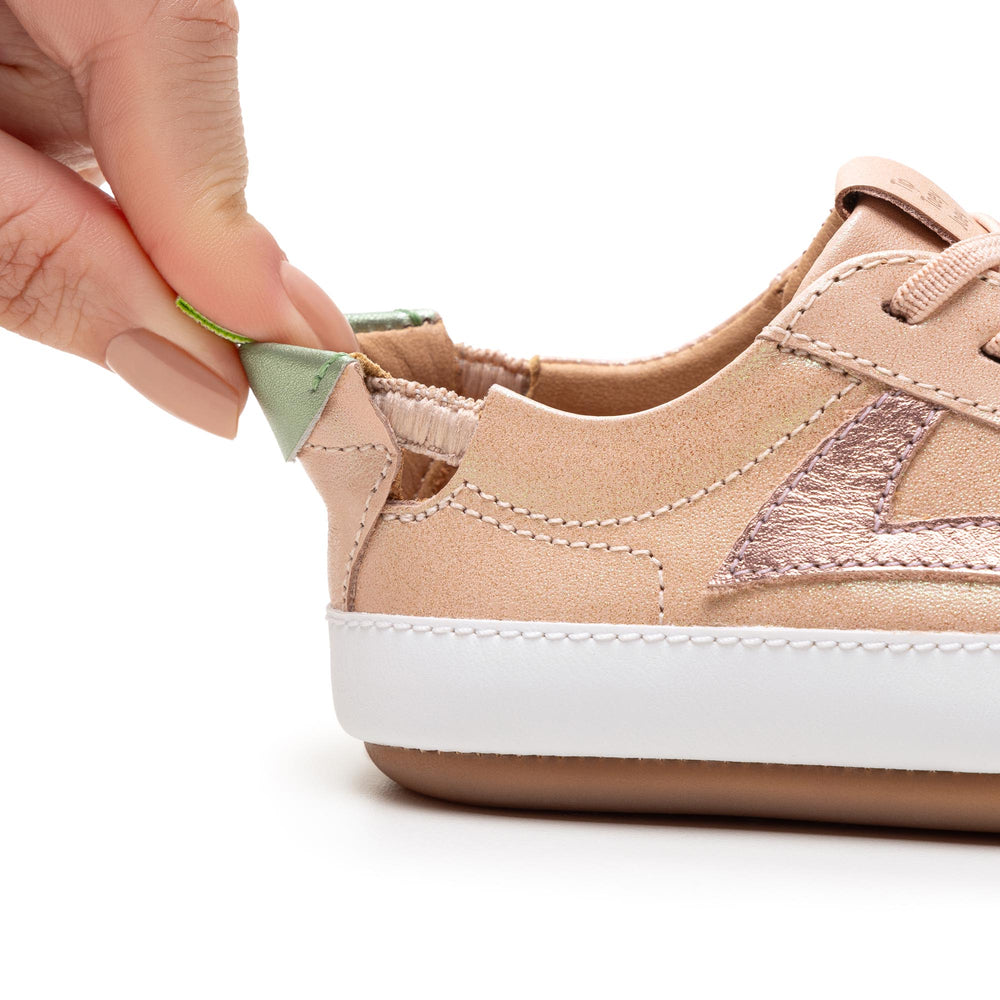 Tip Toey Joey Primeiros Ground Canddy Dream Rose Gold Metal Green