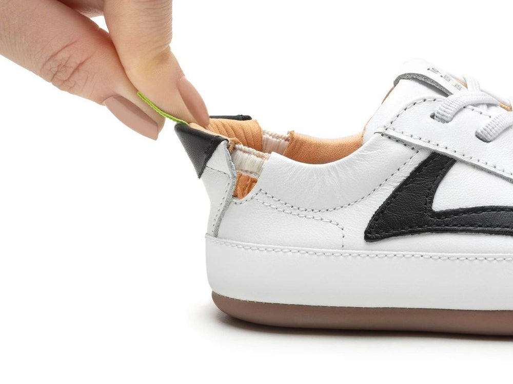 Tip Toey Joey Primeiros Ground White Black