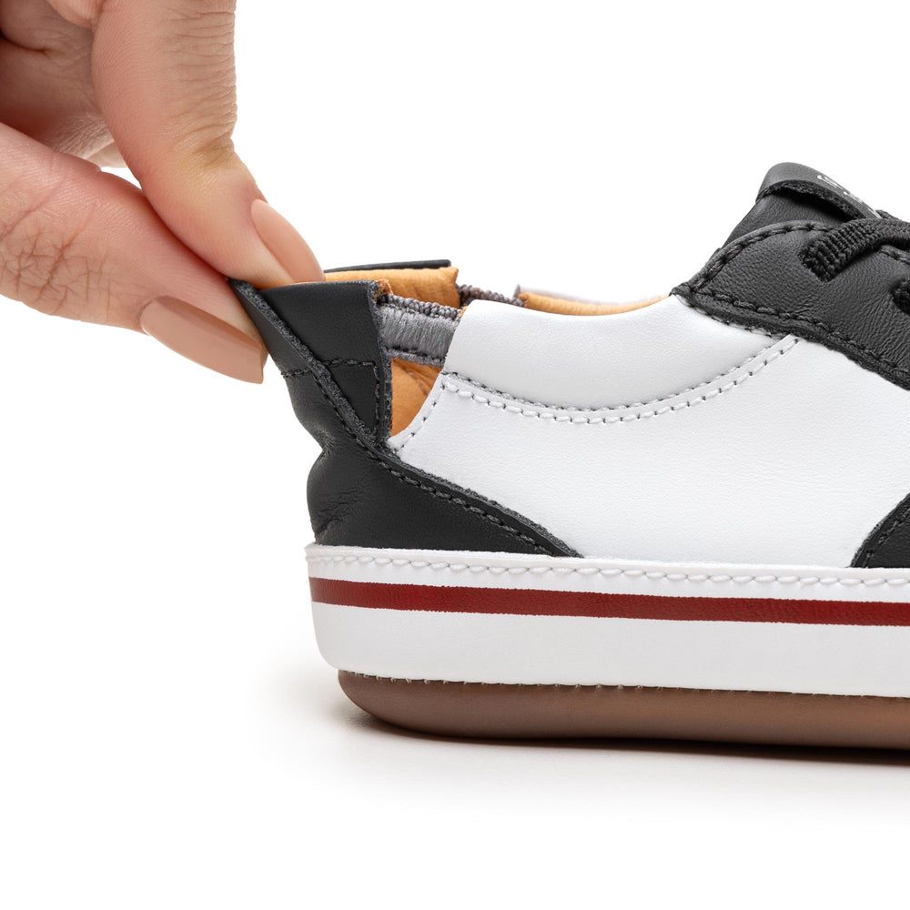 Tip Toey Joey Primeiros Ollie White Ash