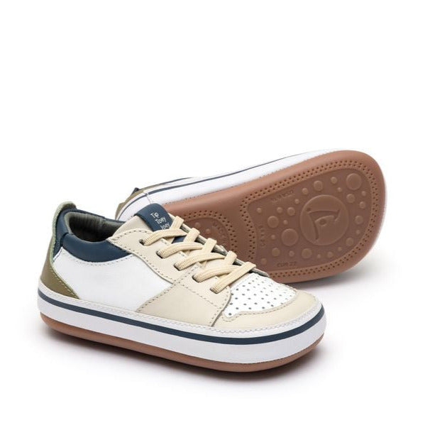 Tip Toey Joey Primeiros Ollie White Tapioca Olive Tree