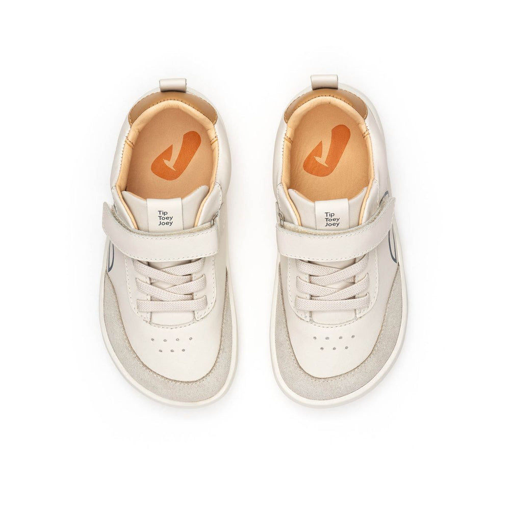 Tip Toey Joey Kidos Outline Tapioca Ivory Suede Hay