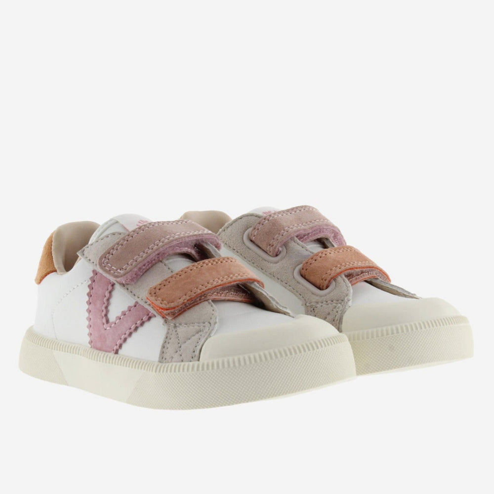 Victoria Barefoot Oliver Rosa