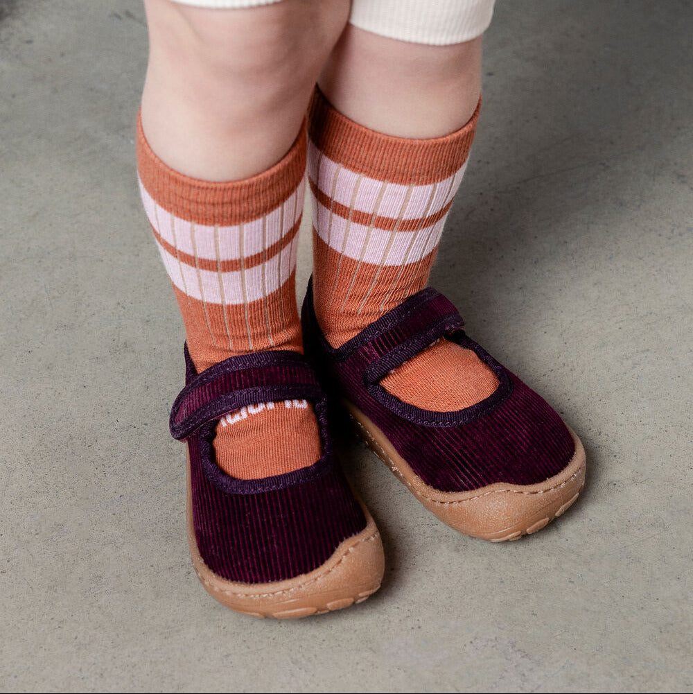 Victoria Barefoot Bosco Mercedes Pana Burdeos