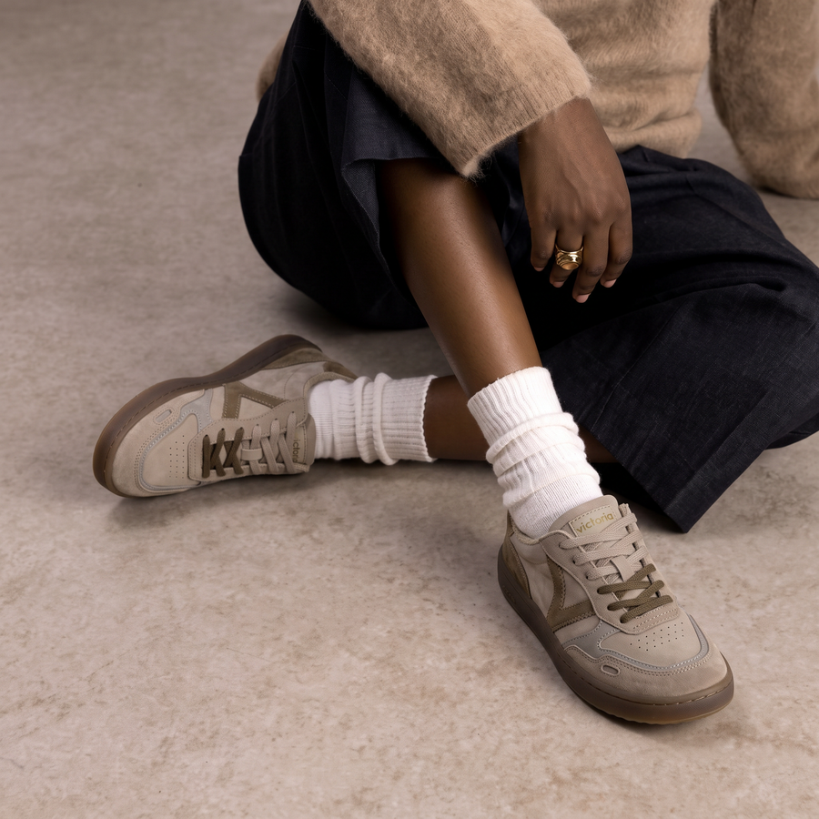 Victoria Duna Barefoot Adulto Serraje Beige