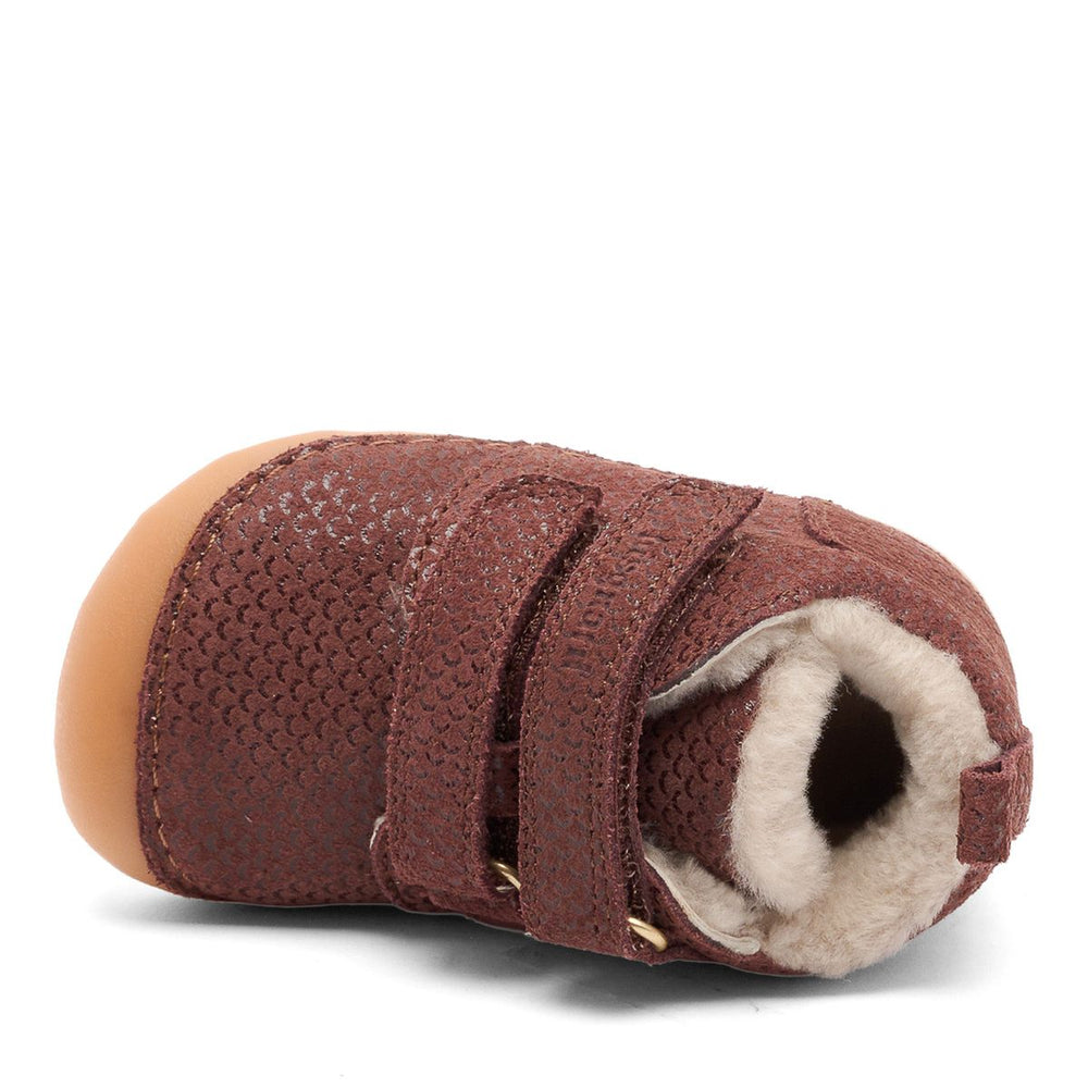 Bisgaard Kids Bisgaard Barefoot Carter piel de cordero color ciruela