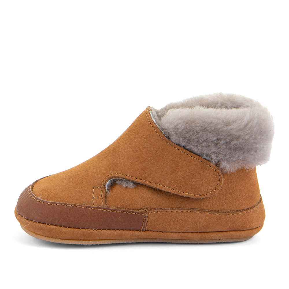 froddo-furry-walk-barefoot-fourres-cognac