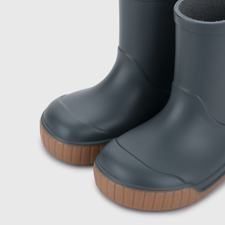 Igor Barefoot Pau Gris Petroleo