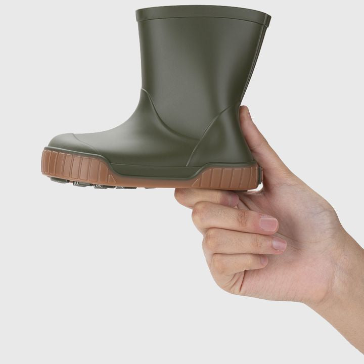 Igor Barefoot Pau Kaki