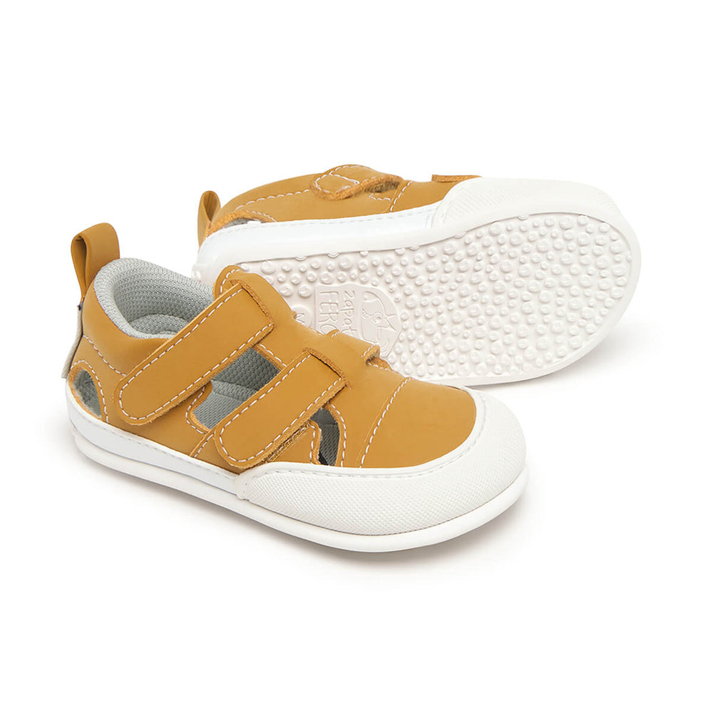 Zapato Feroz Féroces Javea Mostaza