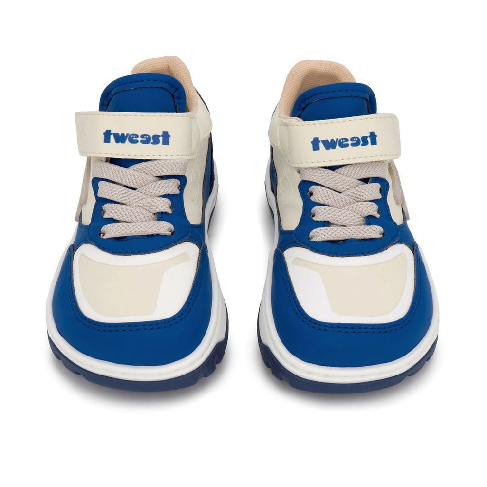 Tweest Court Royal