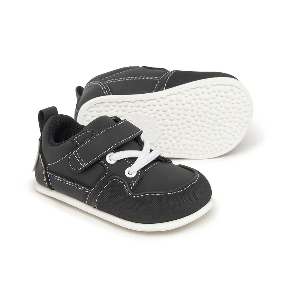 Zapato Feroz Féroces Cheste Negro